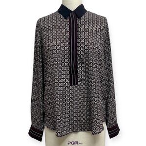 Loft Long Sleeve Printed Popover Top Blouse
Navy Holiday Size M